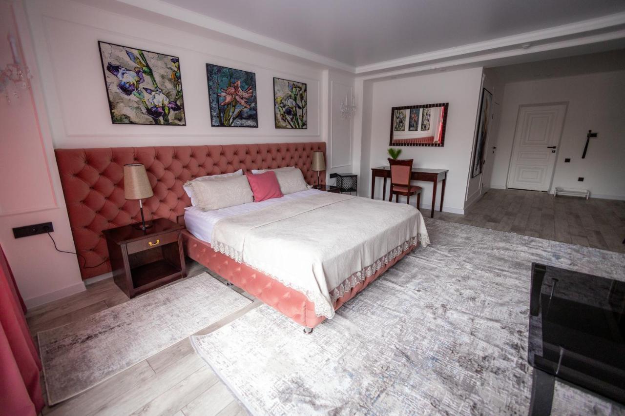 Metelitsa Hotel كاراغاندي المظهر الخارجي الصورة