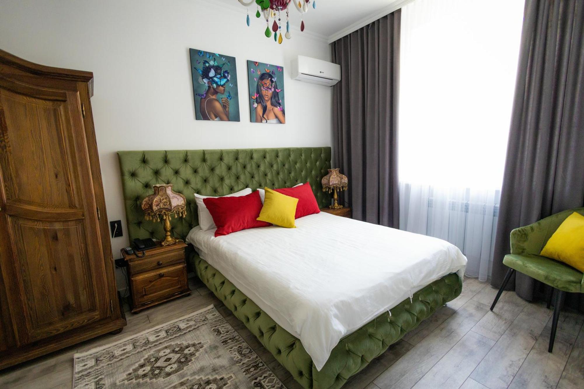 Metelitsa Hotel كاراغاندي المظهر الخارجي الصورة