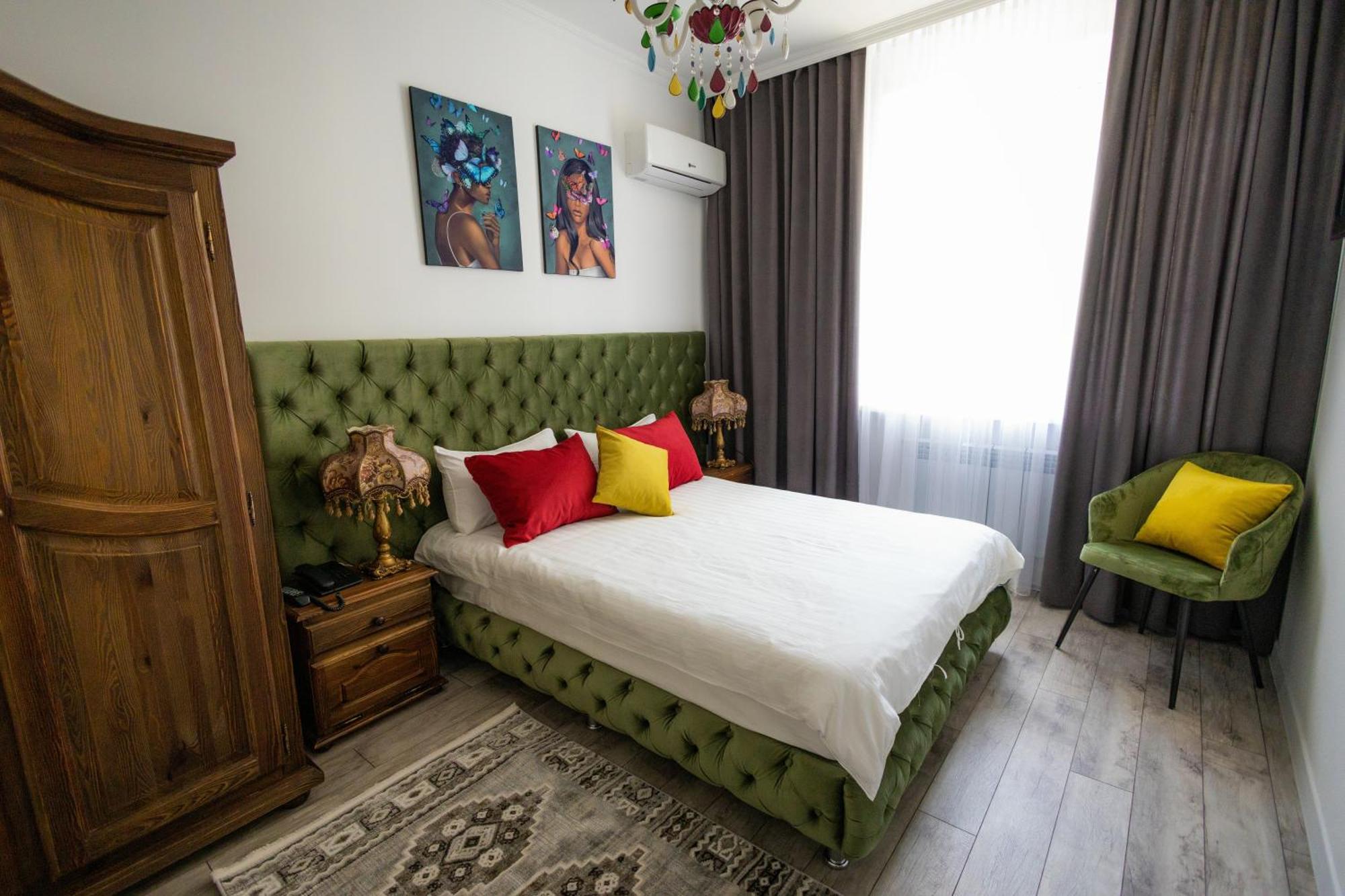 Metelitsa Hotel كاراغاندي المظهر الخارجي الصورة